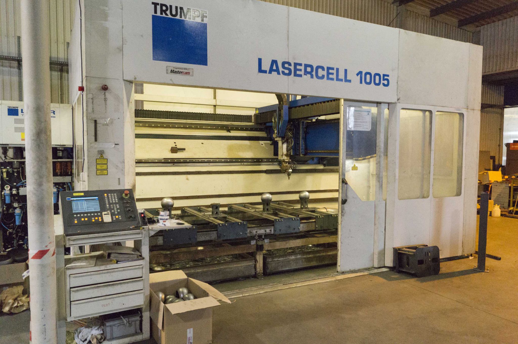 Wycinarka laserowa 3D TRUMPF LASERCELL TLC 1005