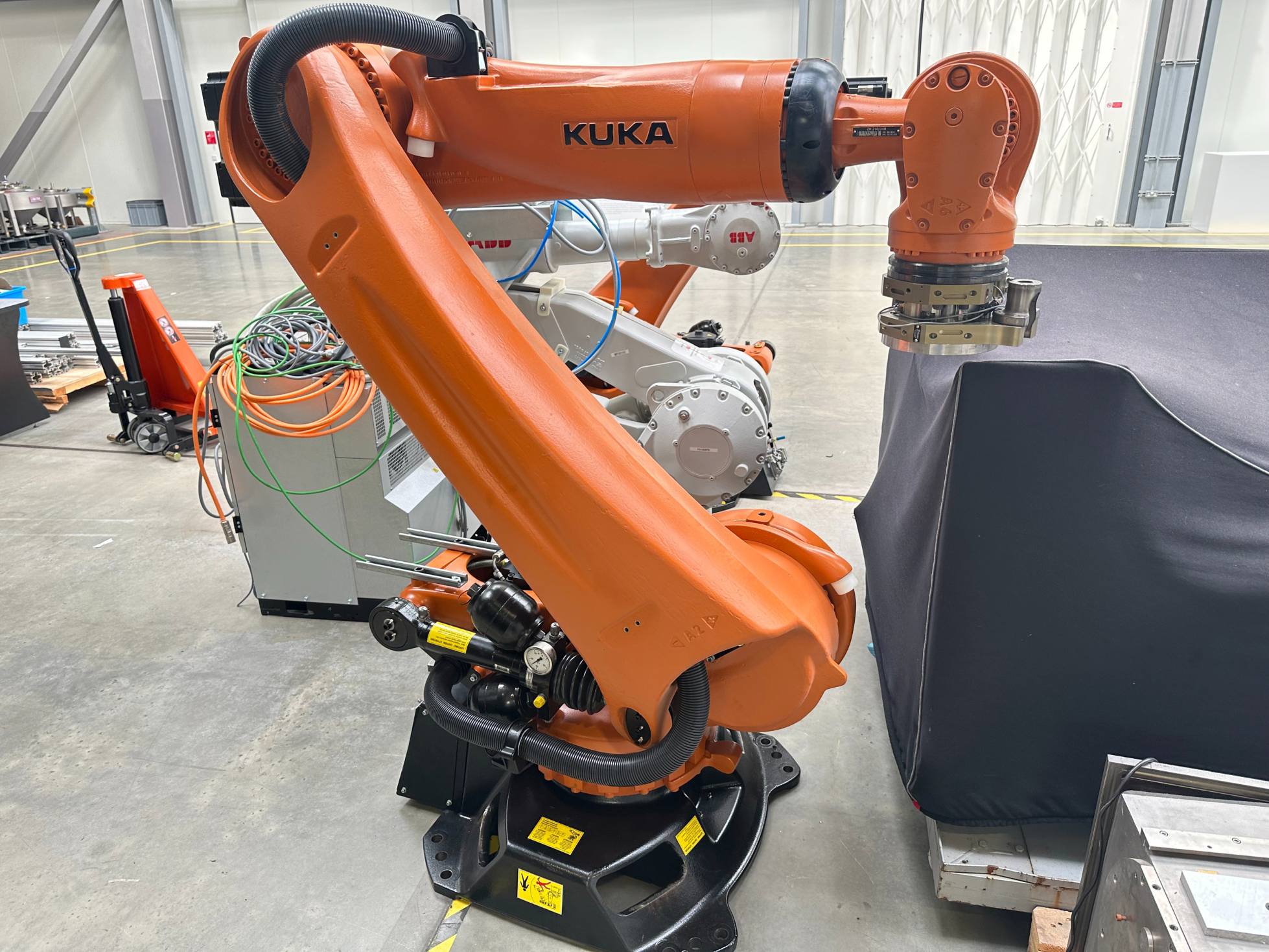 Kuka KR 240 R 2900 C Ultra